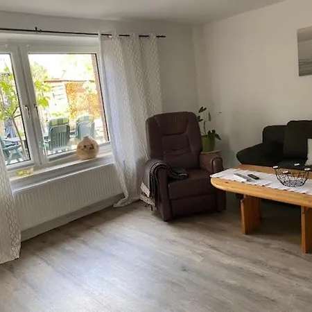 Sandfeld, Am Sandfeld 1 Apartment Teterow